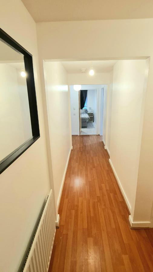 Lovely 3 Bedroom Apartment - Free Parking Edimburgo Exterior foto