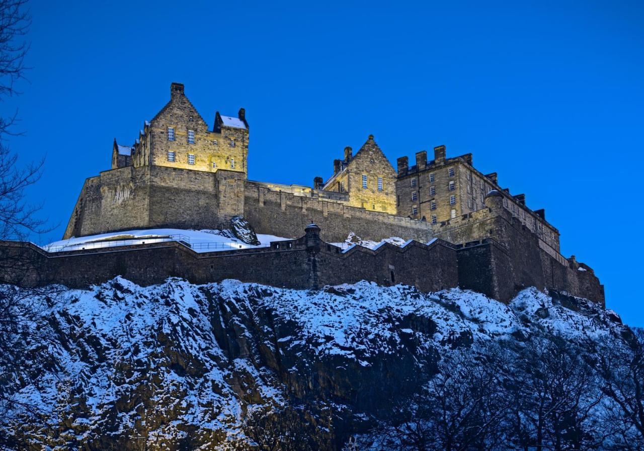 Lovely 3 Bedroom Apartment - Free Parking Edimburgo Exterior foto